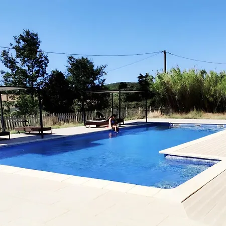 Luxueux 2 Pieces 50 M2, Calme, Terrasse, Parking Prive, Jardin, Pont Du Gard 10mn #5 Penzion *
